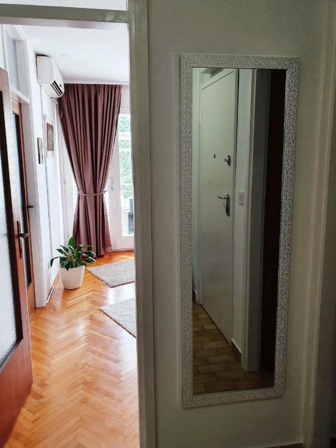 Dina Apartment